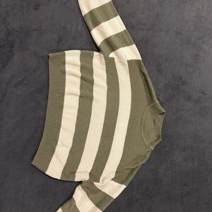 H&M Divided Green & Cream Striped Cropped Sweater – Size S